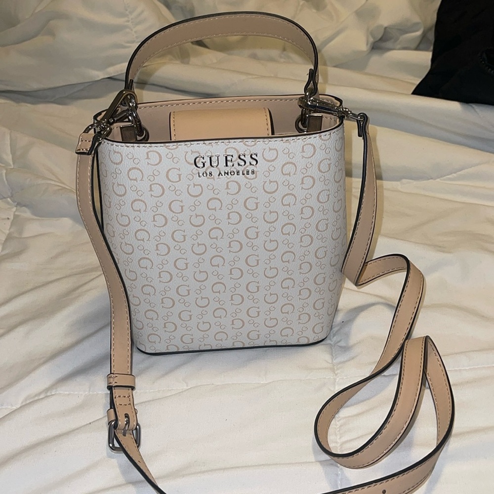 Guess crossbody bag
